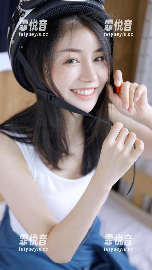 边吃瓜边追剧？17c吃瓜官网新视频告诉你，如何合二为一的绝妙技巧！