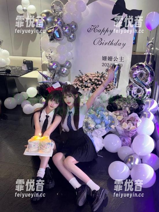 阻止疯狂黑料！快看17吃瓜官网的漫画版轶事！
