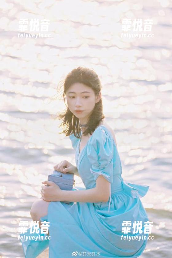 51吃瓜 英语老师带我“看”时光倒流,51吃瓜里的回忆真让人怀念!