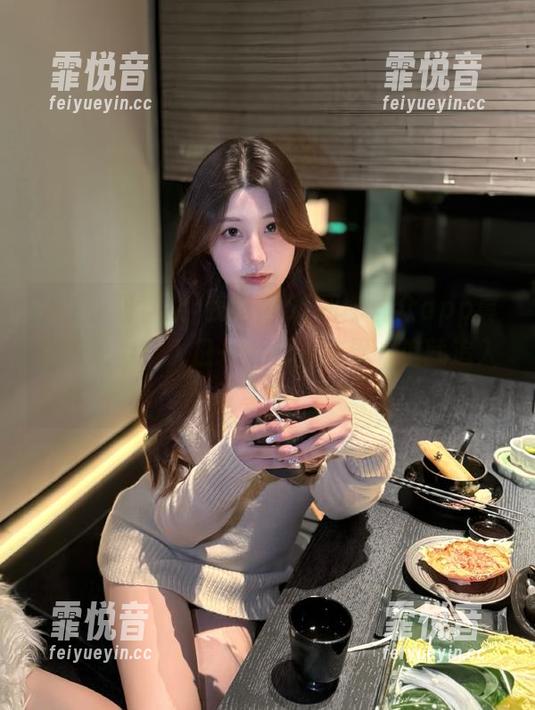 我觉得51朝阳群众app真有点魔力，入口一个瓜，结果一追就追入了宇宙！