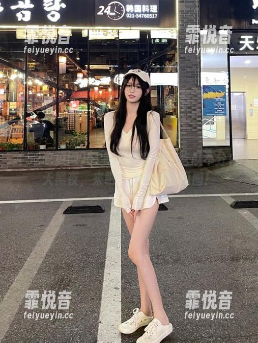 52吃瓜网官网：吃瓜不分白天黑夜，来吧！加入我的瓜圈！