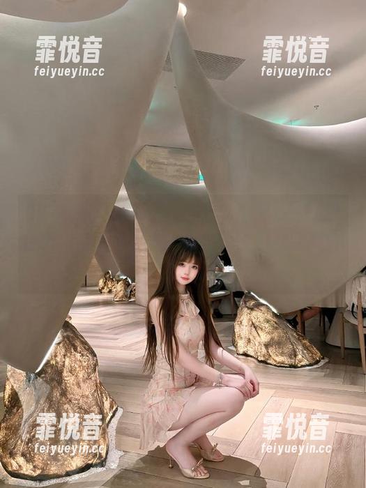 访问“91吃瓜中心”网址的我，心里小九九：今儿又能看到啥新鲜货？