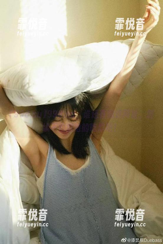 998.su 998.su,谁还在意这网址,继续不怕尴尬的吃瓜吧!