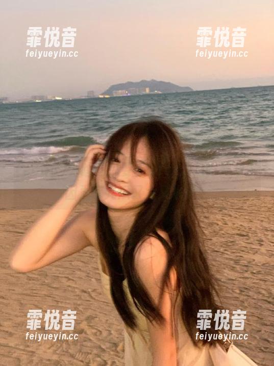 为啥吃瓜要上ccgg51.ct网址？因为那儿瓜又大又水灵！