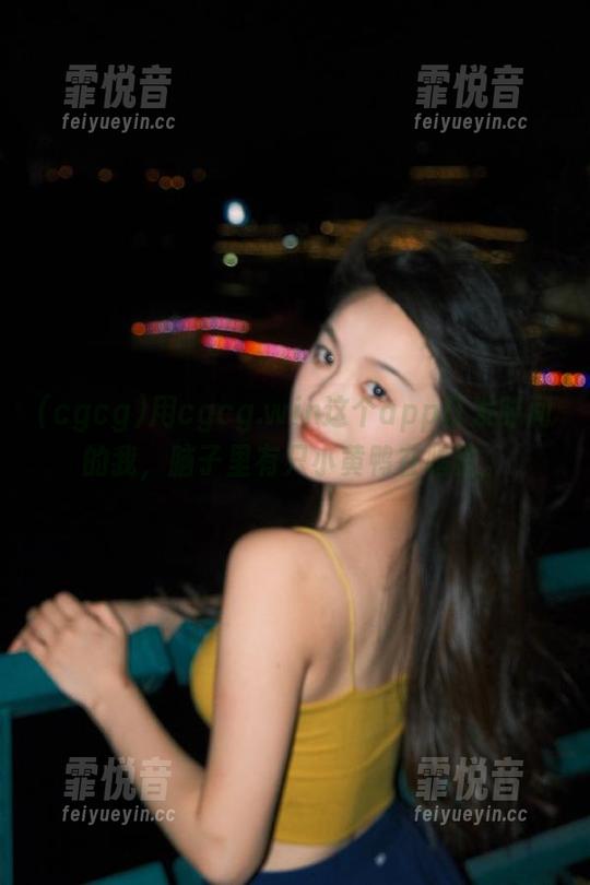 cgcg 用cgcg.win这个app打发时间的我,脑子里有只小黄鸭在唱歌。