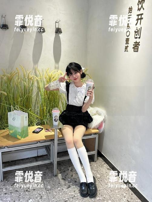 下载“cgcg.win”，一边吃瓜一边无意中躲避了多少现实！