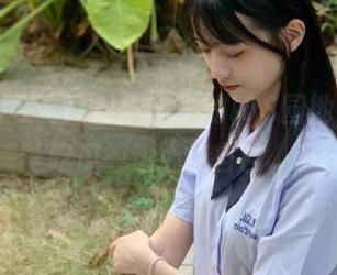 在“fuli668”的iOS园地，一边吃瓜一边心疼自己。