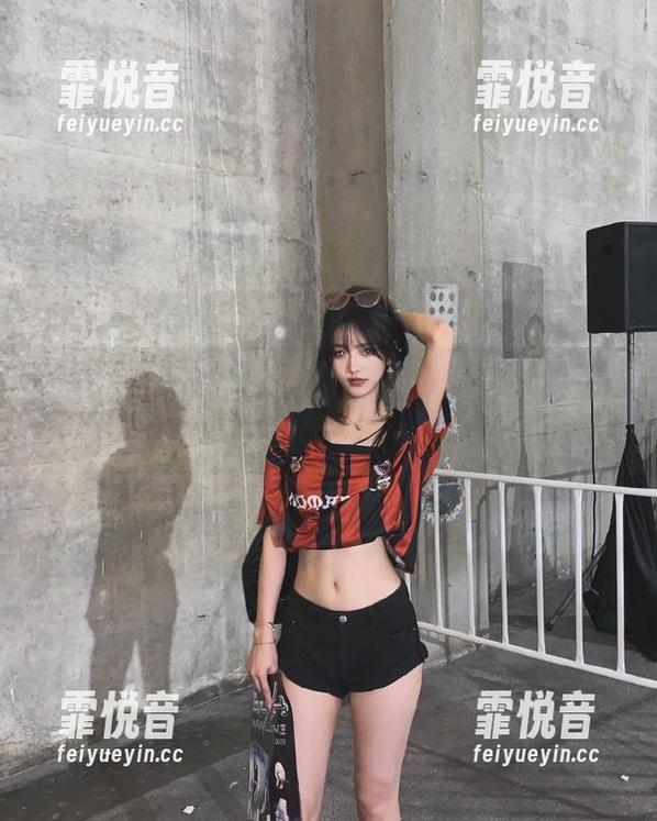 tttzzz.com 没事瞎逛,顺便从www.tttzzz.com的传送门找点乐子!