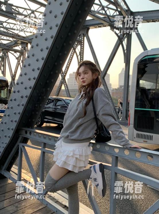 www.51 最新花边新闻发布,看看“www.51cg4.com”是怎么把无聊变成爆点的。