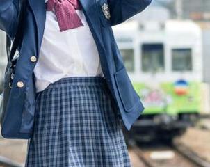 www51官网：果然是个热闹的地方，瓜多得吃不过来了