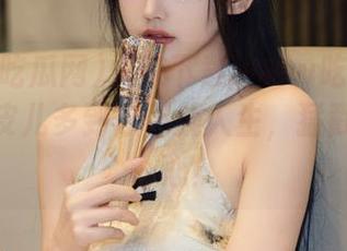 快来下载www吃瓜网.com，瓜皮儿多到你怀疑人生，猛戳你的好奇心！