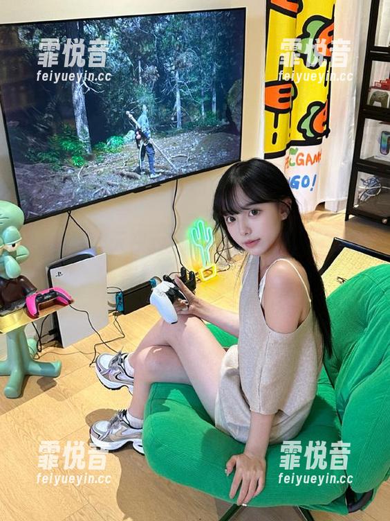 昨天在zztt11官网看到，有人竟然把瓜扔进水里！