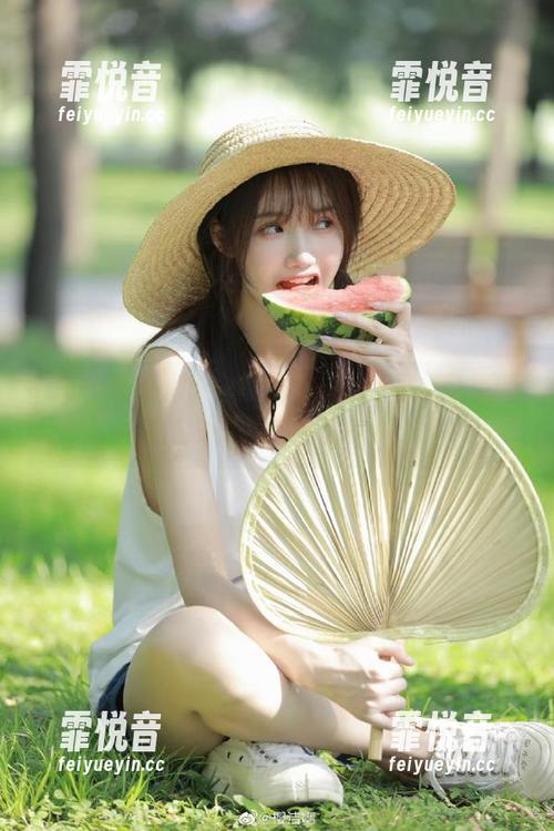九一黑料发布大甩卖：免费版在线看，想看就来！