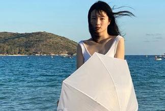 各种“瓜”讯尽在五一吃瓜网的首页，果粉们快去把App下载起来呀！