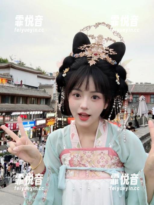 五一吃瓜群众 赶紧登录五一吃瓜群众,跟上莫里秀的节奏,别说我没提醒你!