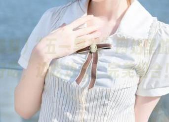 “五一黑料”网站里的瓜简直好吃，边吃边看，完美组合！