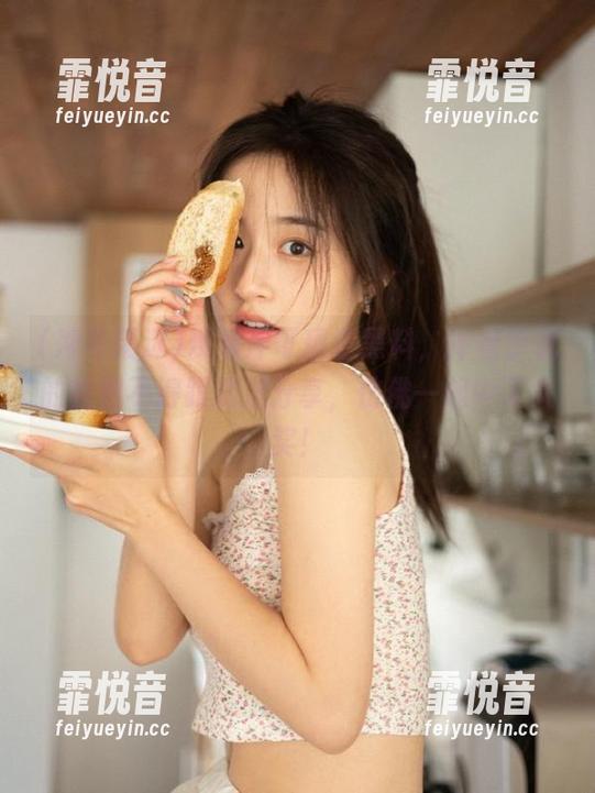 观看冲哥精选黑料，捧着手机的我恨不得跟朋友分享，仿佛一起中了大奖！