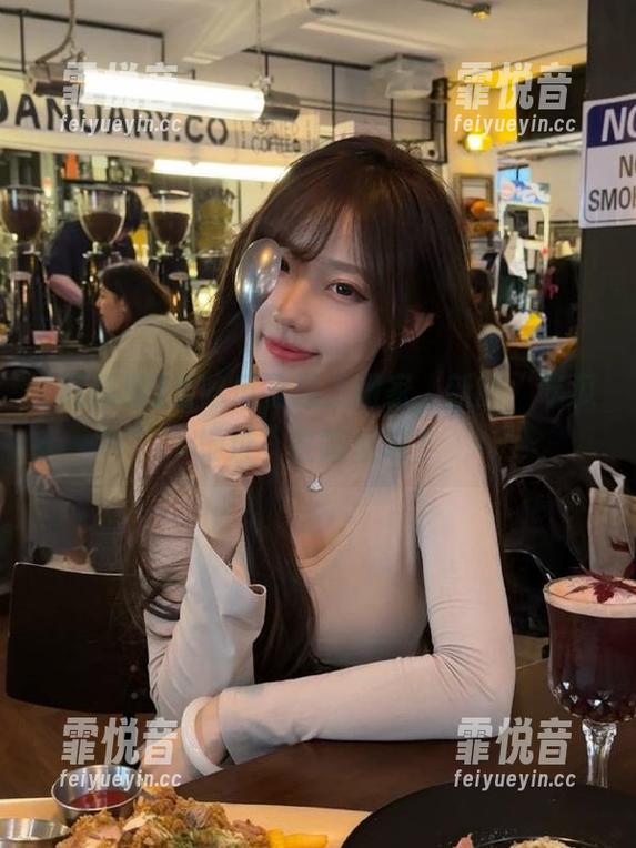 吃瓜君 当吃瓜君遇上搬家,新的“吃瓜地址”在哪里呢?