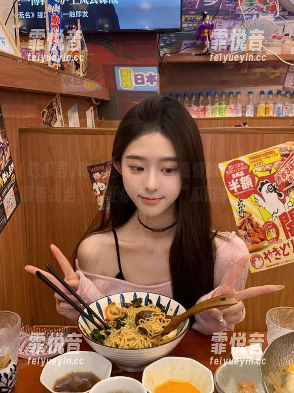 吃瓜君 吃瓜君导航:在感情的海洋里,顺着我走,保证你不会被“瓜田李下”绊到!