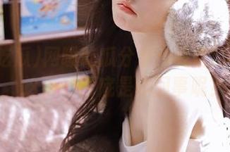 网曝吃瓜分享：我边啃瓜边想，这事情到底是咋回事呢？