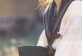黑料不打烊苹果版：阳光下的阴暗角落，小心别被正能量照到哦！