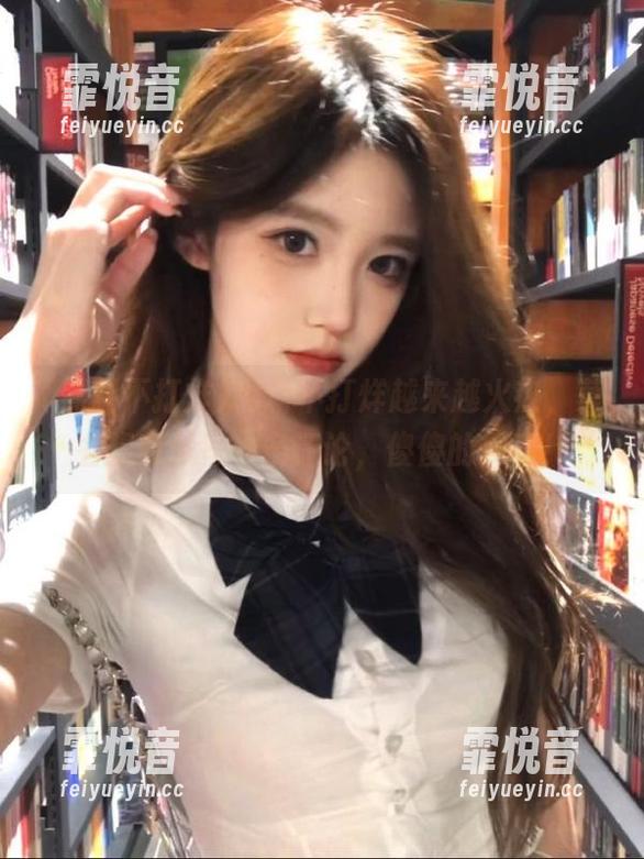 黑料不打烊 黑料不打烊越来越火热,莫名想收藏每一条评论,傻傻的乐着!