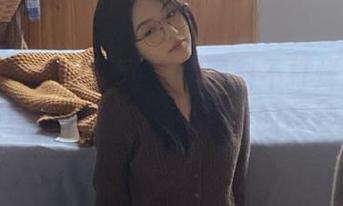 每次点开黑料不打烊的首页，都有种打开传送门见宇宙的奇妙感觉。