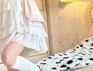 一边点“黑料冲哥”的网址，我一边在想，黑料后面藏着多少小故事呢…