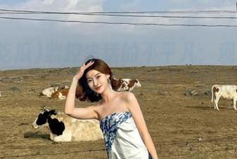 监控生活的不平凡：观看黑料吃瓜App，一不小心变成了“吃瓜达人”。