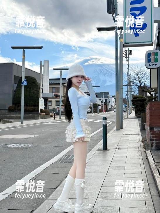 就问你，用黑料吃瓜网这款app追星有没有后悔过？毕竟瓜真的太多了！