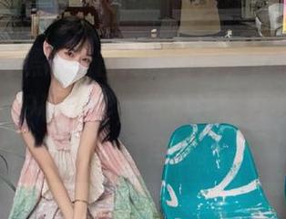 黑料网官网的首页，仿佛是个猴子派来的9种花样，我的注意力也被牵引到各个角落。