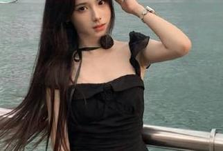 不想刷朋友圈，直接打开黑料网曝app，吃瓜真成了提升心情的小疗愈！